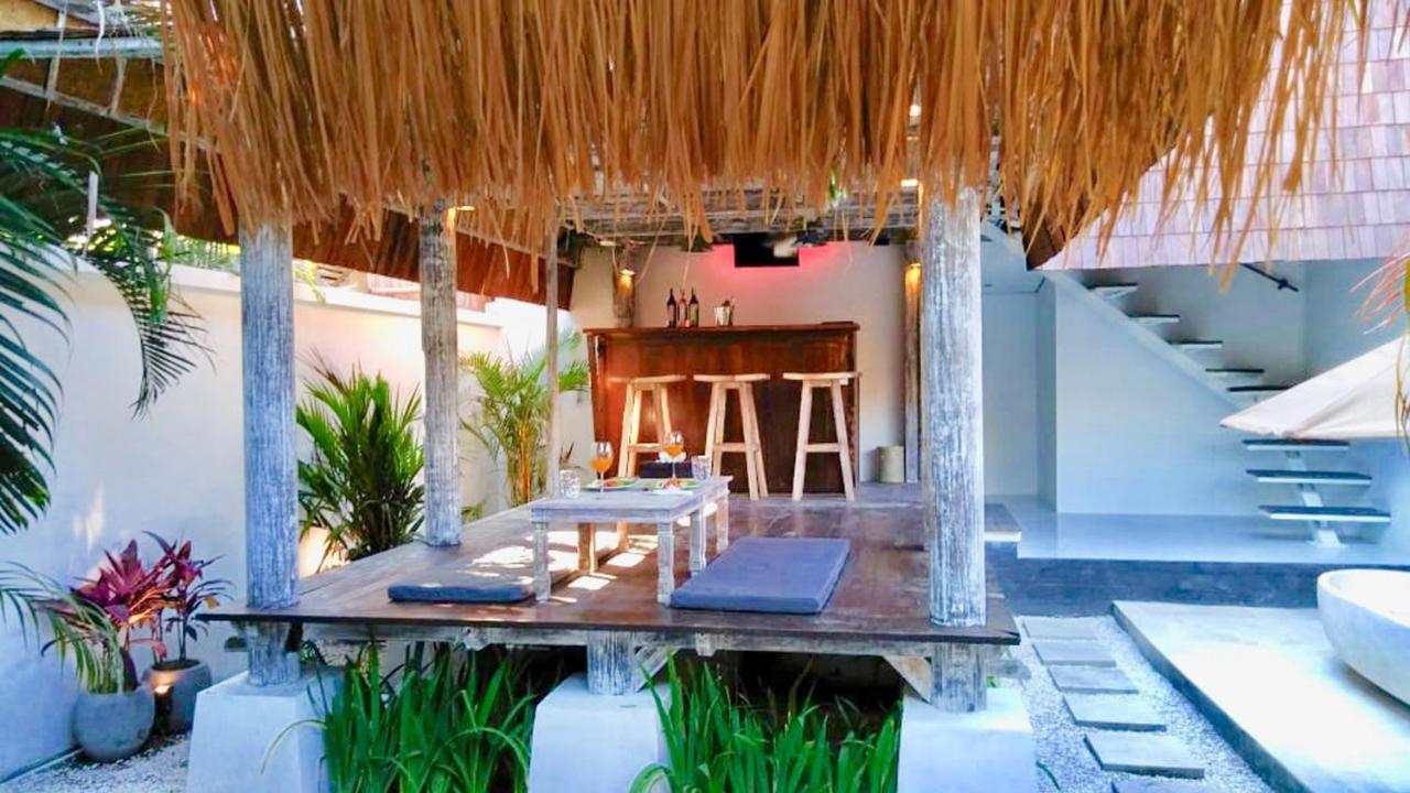 Promo! Private Vacation Rentals Villa, 2 Pools,4 Bedrooms,4 Bathrooms, Bali Seminyak 外观 照片