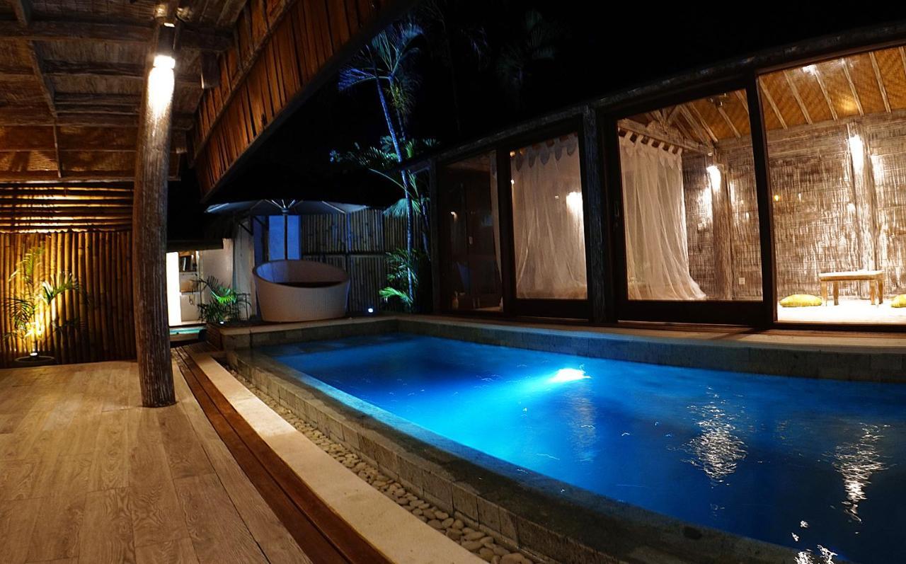 Promo! Private Vacation Rentals Villa, 2 Pools,4 Bedrooms,4 Bathrooms, Bali Seminyak 外观 照片
